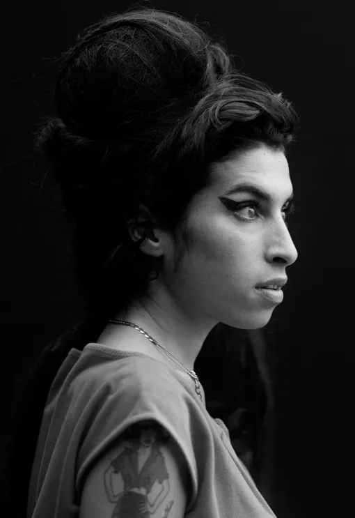 Эми Уайнхаус (Amy Winehouse)